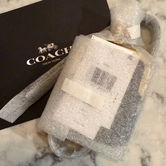 COACH Kisslock Pouch Necklace - Picture 2 of 4